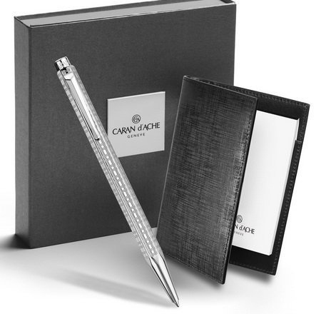 A Caran d'Ache Ecridor ballpoint pen and notepad gift set.
